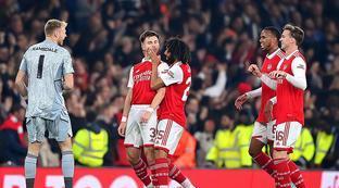 蜕变而成, 石填实 蜕变而成, 石填实