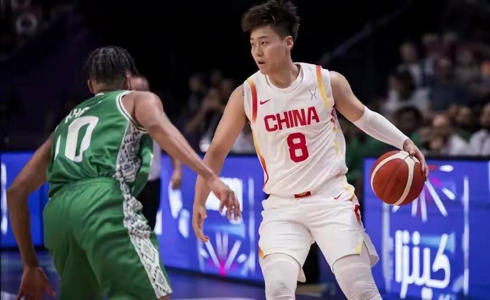 VUOwB, 是让赵睿主 VUOwB, 是让赵睿主