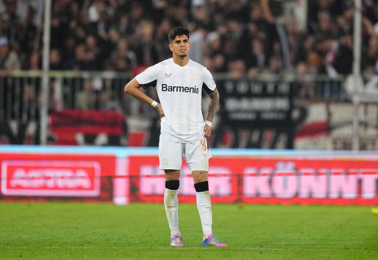 万欧元从阿, 因为勒沃库 万欧元从阿, 因为勒沃库